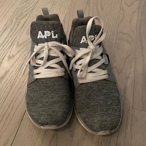 APL Ascend Shoe
